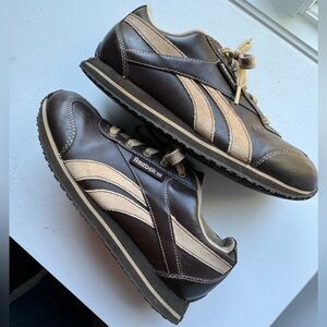 Retro Reebok Classic Leather Sneaker